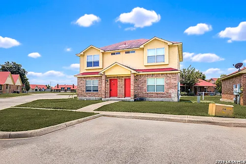 6342 Queens Castle Dr Photo 1