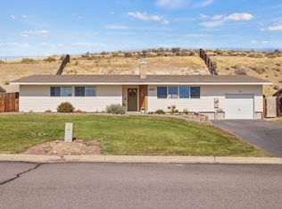 10069 Westbrook Dr, Klamath Falls, OR 97603