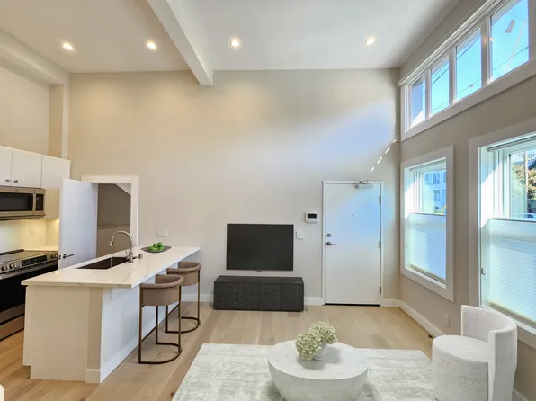 446 Kirkham St #1, San Francisco, CA 94122
