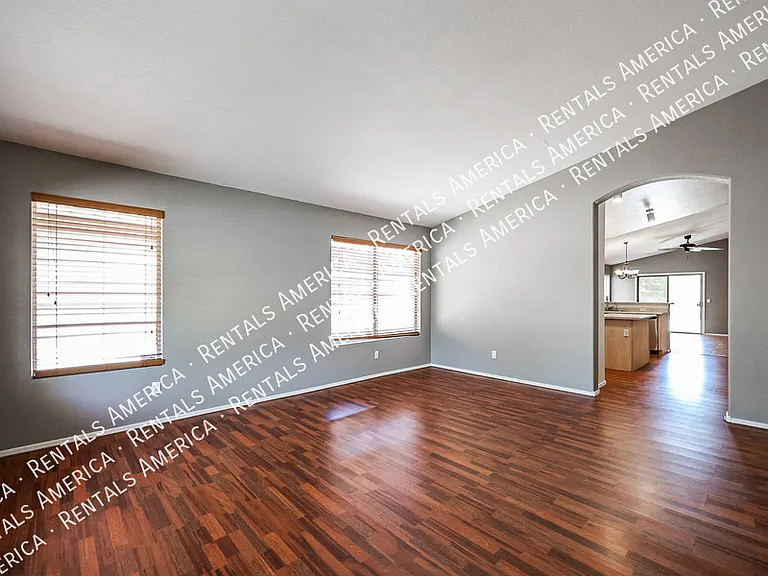 7471 W Lone Cactus Dr — Photo 6
