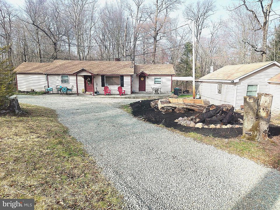 1st image of 2328 Lakeside Dr