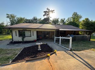 3109 Union Hill Rd, Marianna, FL 32446