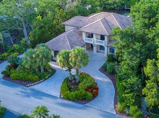 18 S Bridge Ln, Key Largo, FL 33037