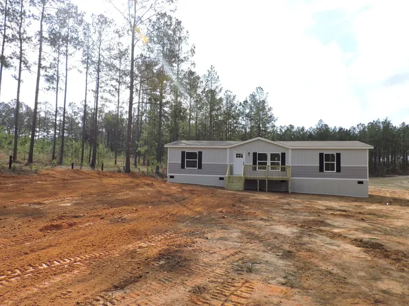 824 White Pond Rd, Williston, SC 29853