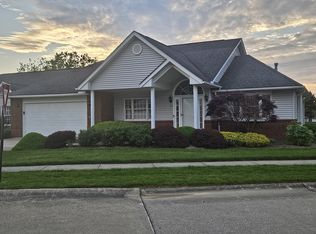 1000 Rosemarie Cir, Wadsworth, OH 44281