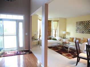 819 Brompton Ln, Bolingbrook, IL 60440