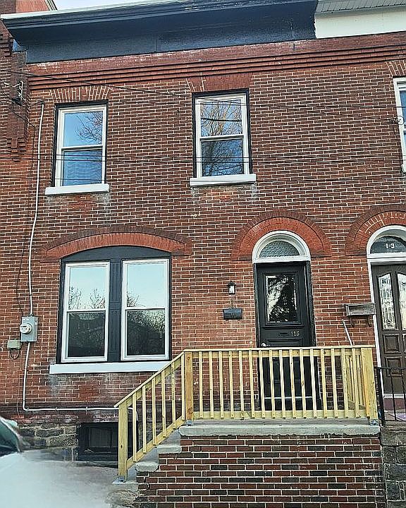 1st image of 115 S 11th St