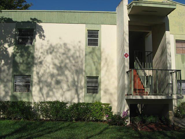 1st image of 4152 NW 90th Ave APT 201