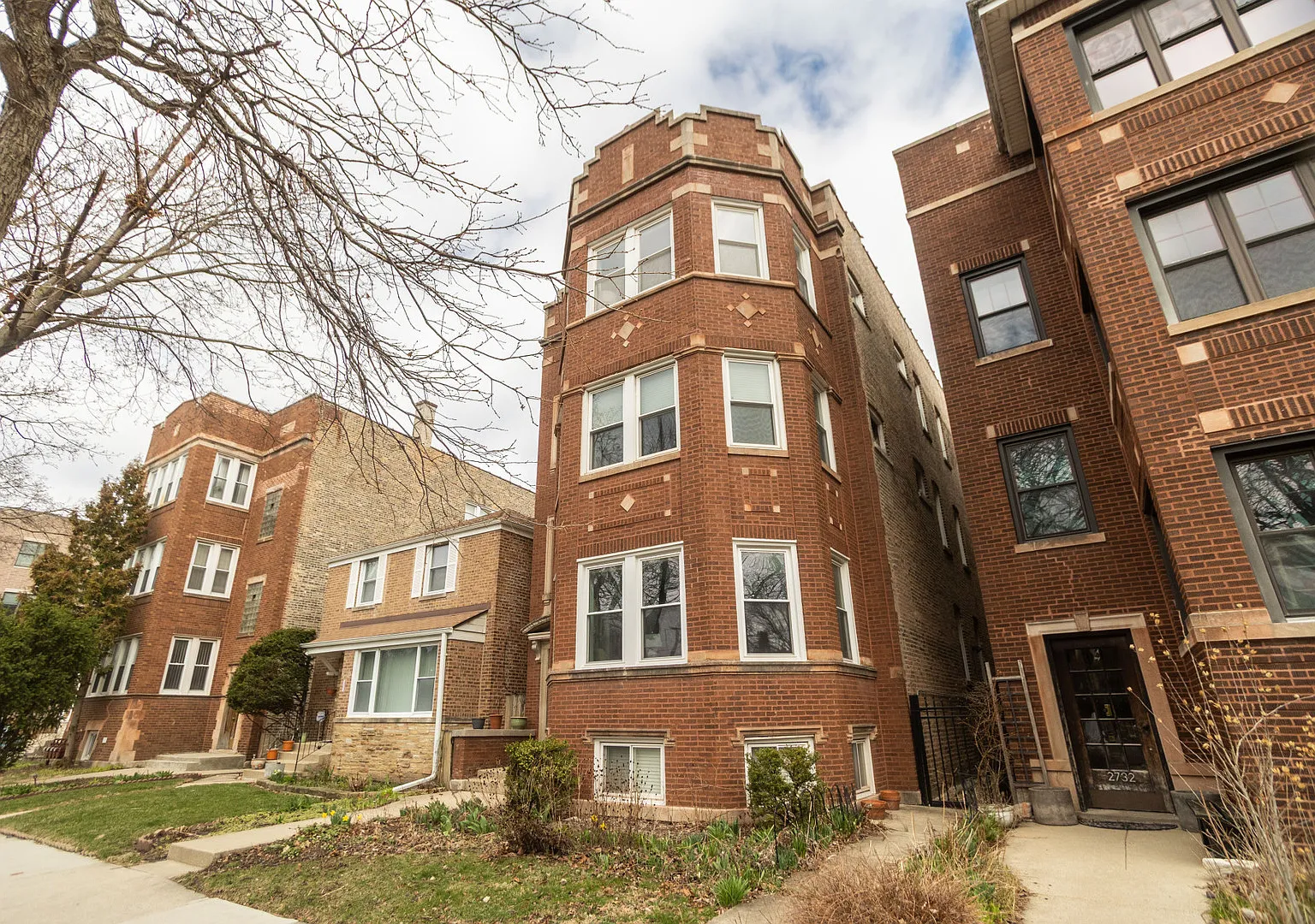 2 bed, 1500 sqft, $3,950 — Photo 1