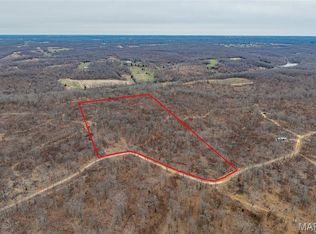 27588 Mimosa Ct, Lebanon, MO 65536