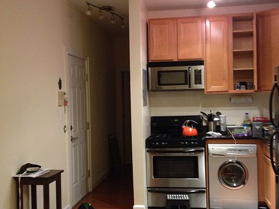 hallway/kitchen