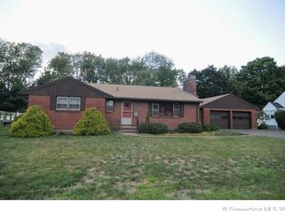 30 McKee St, Manchester, CT 06040