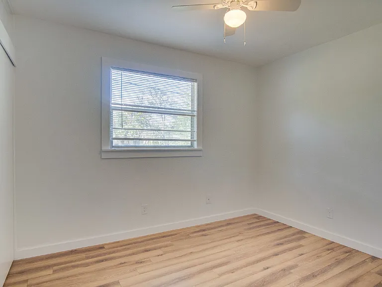 3371 Wellington Rd — Photo 21