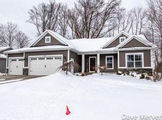 4227 Unity Dr, Hudsonville, MI 49426