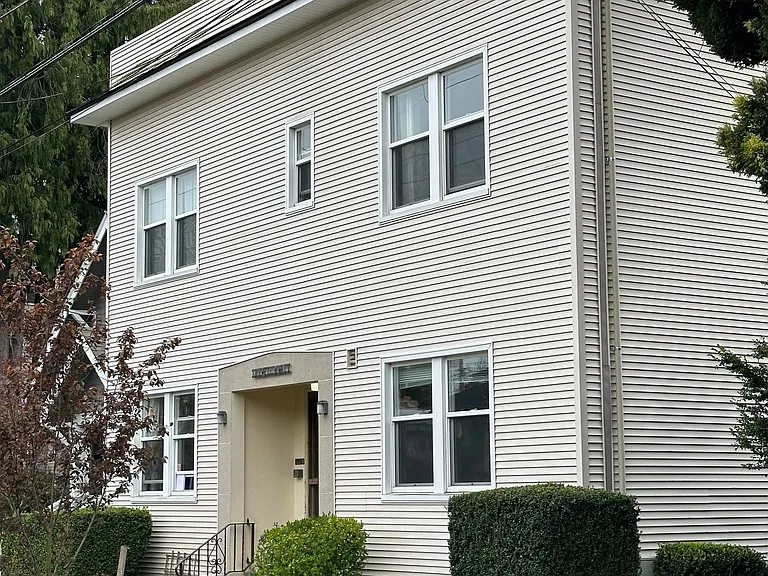 2617 NW 64th St #5 — Photo 9