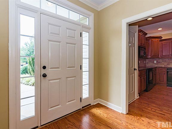 2nd image of 42 Wembley Dr