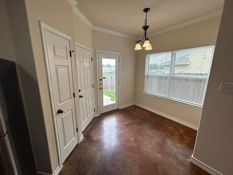 622 Meadow Arbor Ln — Photo 9