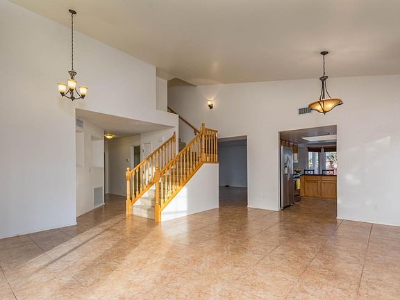 2nd image of 10240 N Krauswood Ln