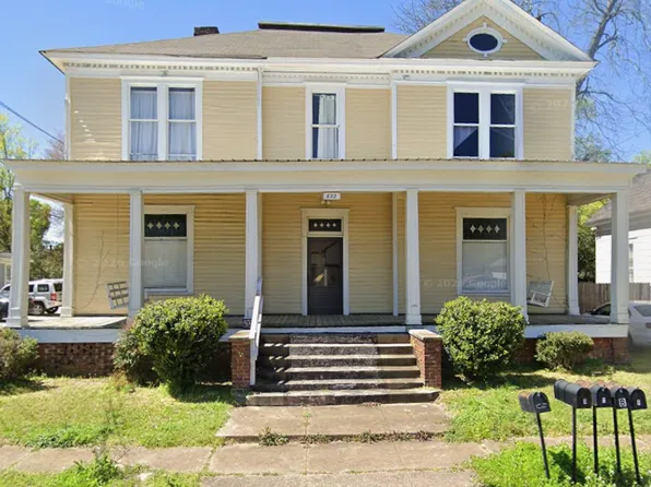 622 4th St S #B, Columbus, MS 39701