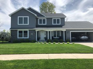 2208 Ferguson Dr, Bay City, MI 48706