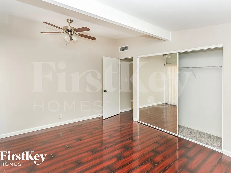 6237 Rassler Ave — Photo 8