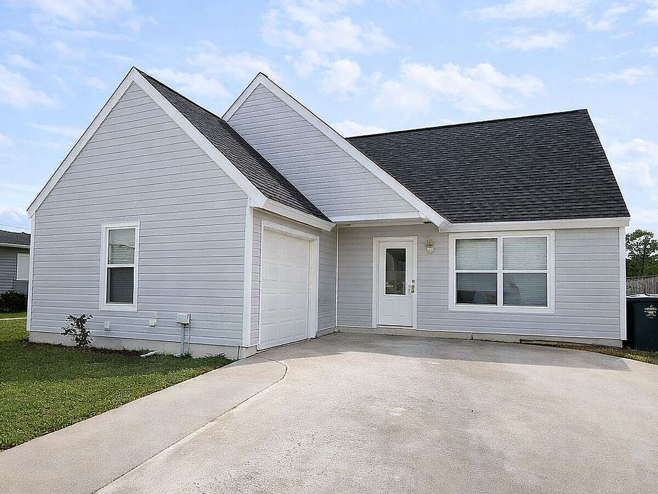 1st image of 6040 Lace Wood Cir