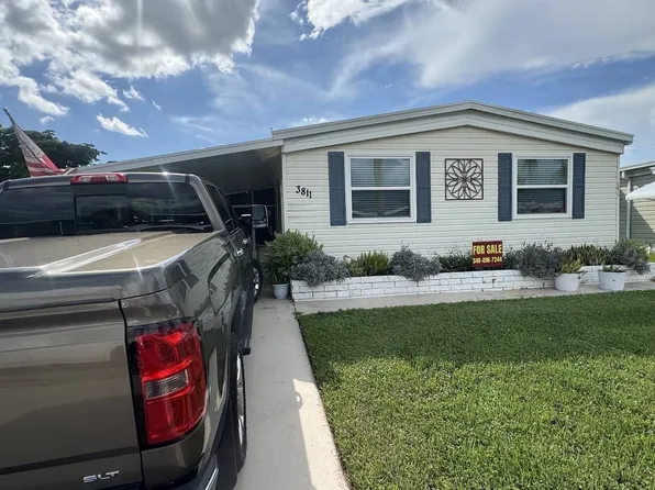 3811 Morningside Dr N, Ellenton, FL 34222