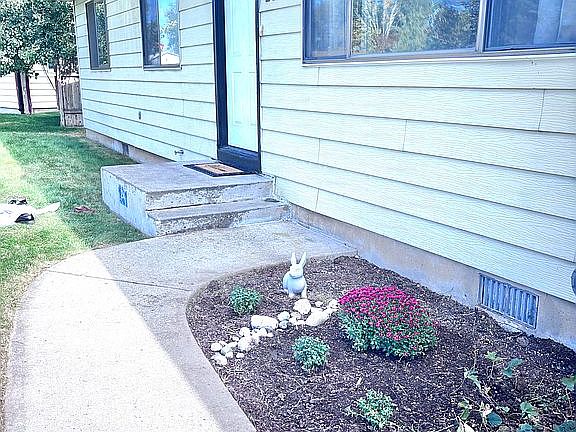 Front of House, 2