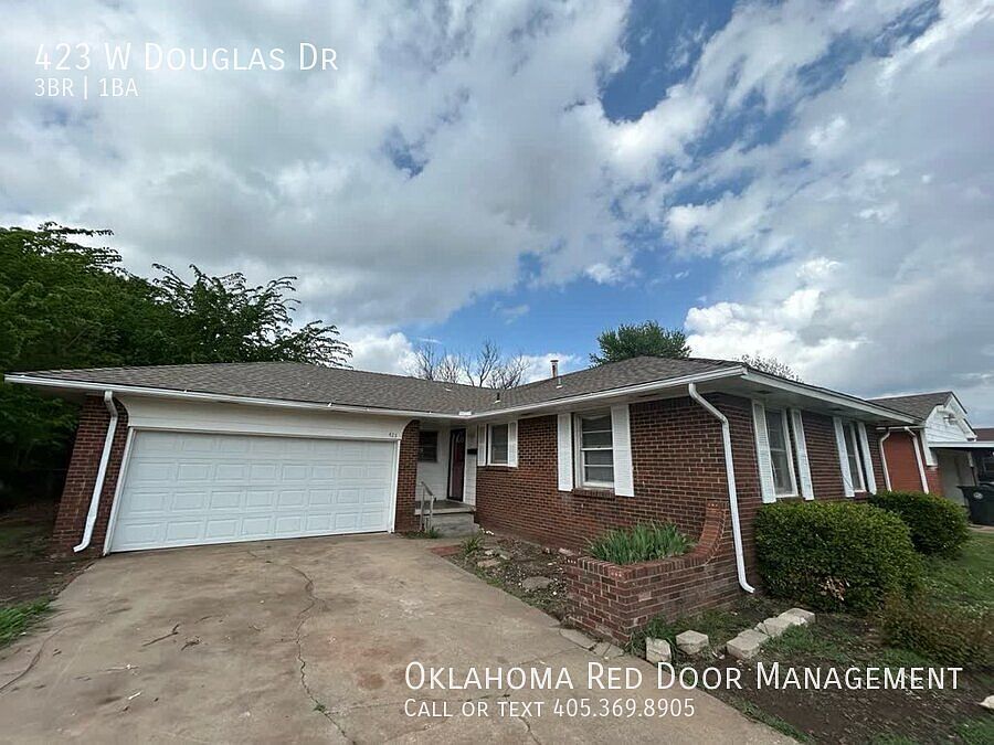 1st image of 423 W Douglas Dr