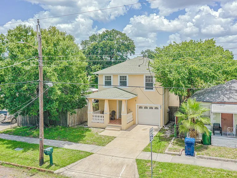 2907 W Chestnut St — Photo 8