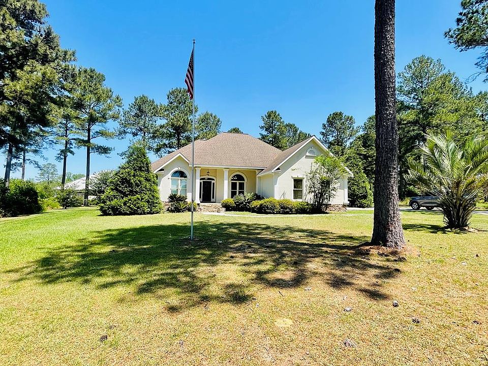 1st image of 862 Bocage Dr