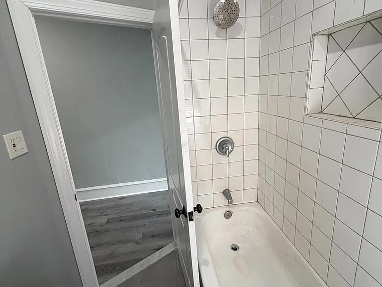2104 S 65th St — Photo 13