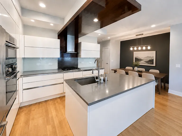 1008 N Larrabee St #3S — Photo 1