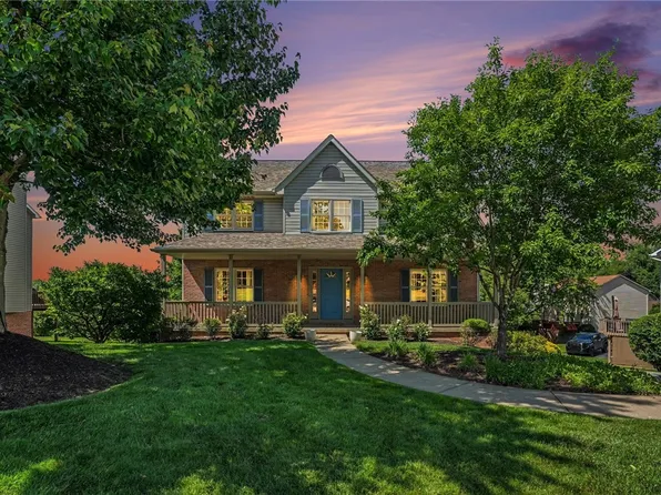 120 Bayberry Ln, Cranberry Township, PA 16066