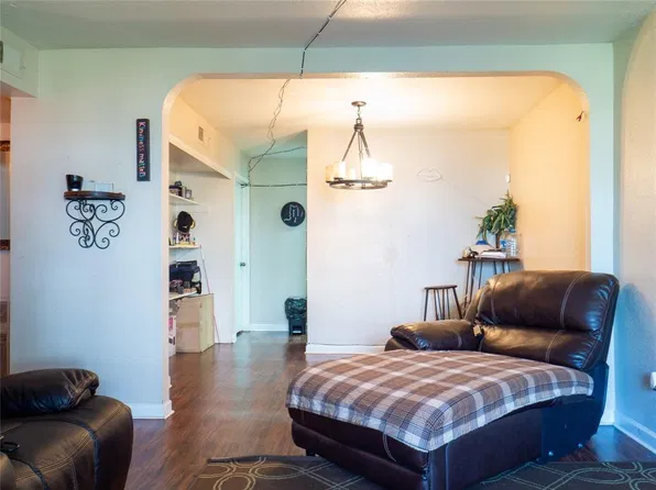 5625 Antoine Dr APT 1201, Houston, TX 77091