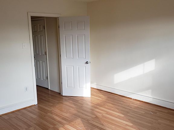 4th image of 2001 Bleigh Ave Floor 2