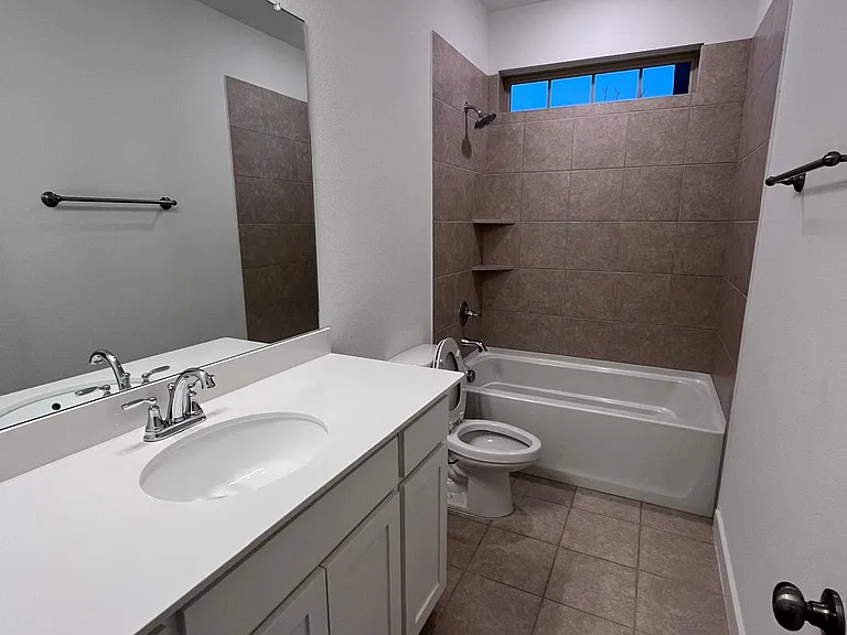 2789 Majesty Dr — Photo 19