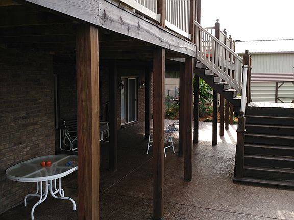 3rd image of 604 Meadowland Trl