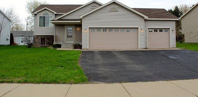 1st image of 1326 Heritage Dr