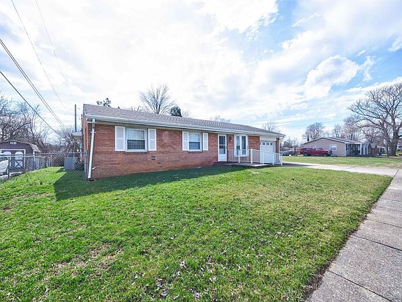 2nd image of 1323 Maxville Rd