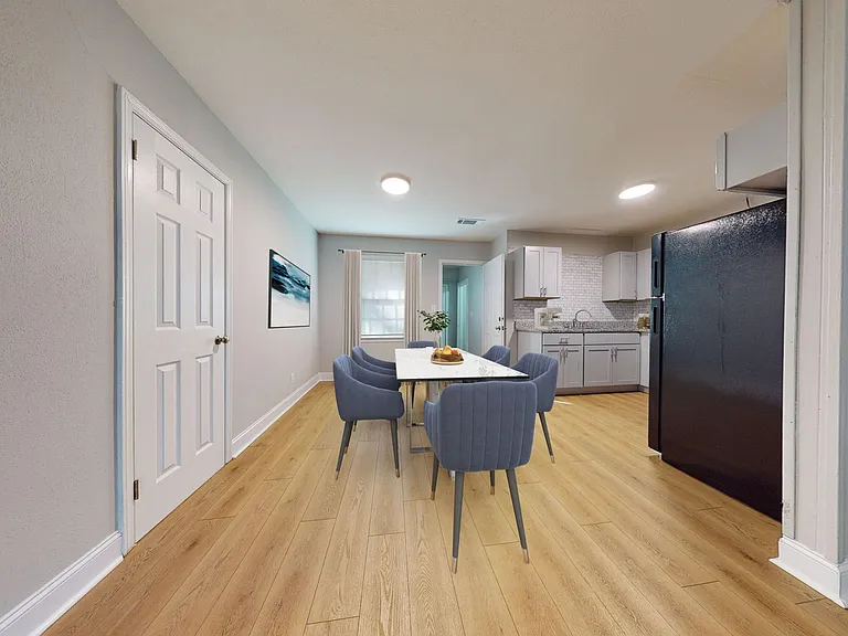 Dogwood Lane Apartments — Photo 38