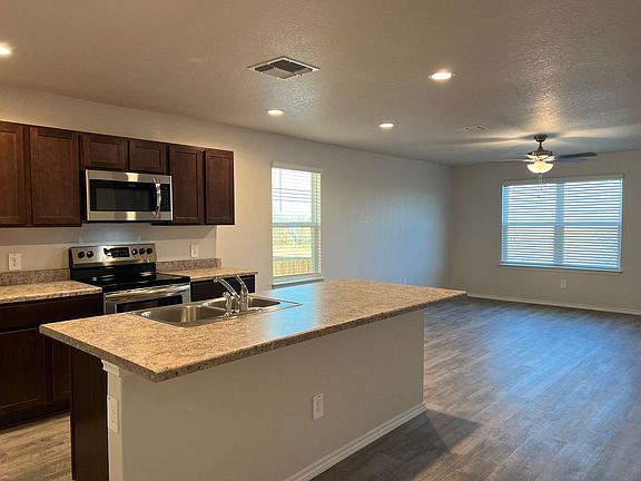 5th image of 13120 Candace Way