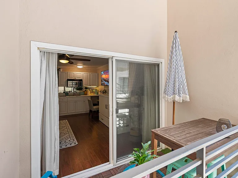 1021 Scott St #103 — Photo 9