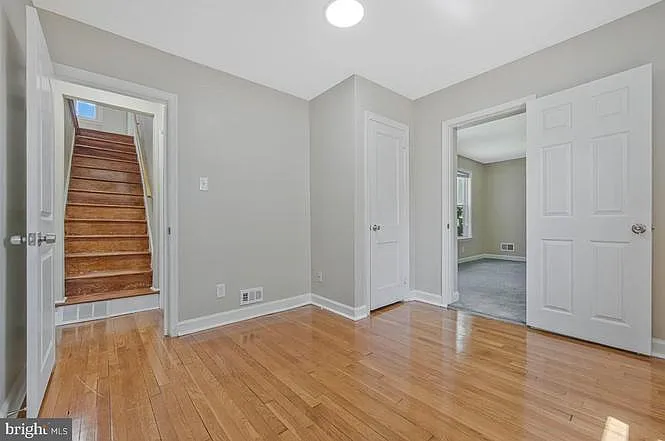 9035 48th Pl — Photo 38