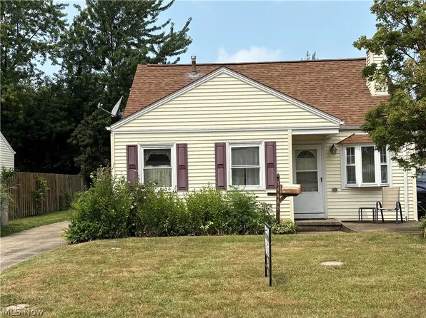 14448 Cleminshaw Rd, Cleveland, OH 44135