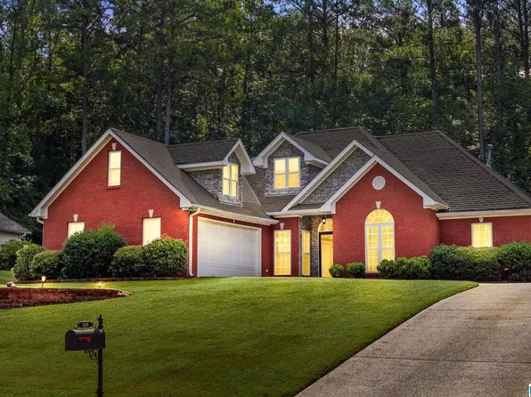 508 Sugarberry Dr, Alabaster, AL 35114