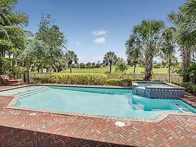 120 Viera Dr — Photo 12