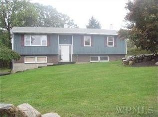 24 Laurel Park Rd, Wappingers Falls, NY 12590