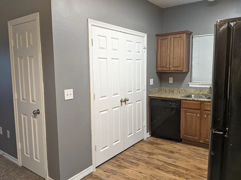 101 S Alabama St #13 — Photo 9