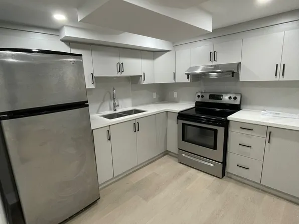 11 Truffle Ct, Brampton, ON L7A 5A6